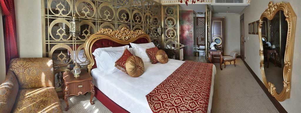 איסטמבול Daru Sultan Hotels Galata מראה חיצוני תמונה A bedroom in the hotel